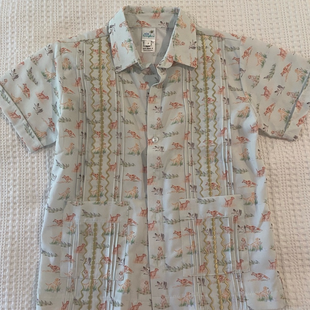 Six Honeybees Bird Dog Boy’s Guayabera Shirt - Size 7